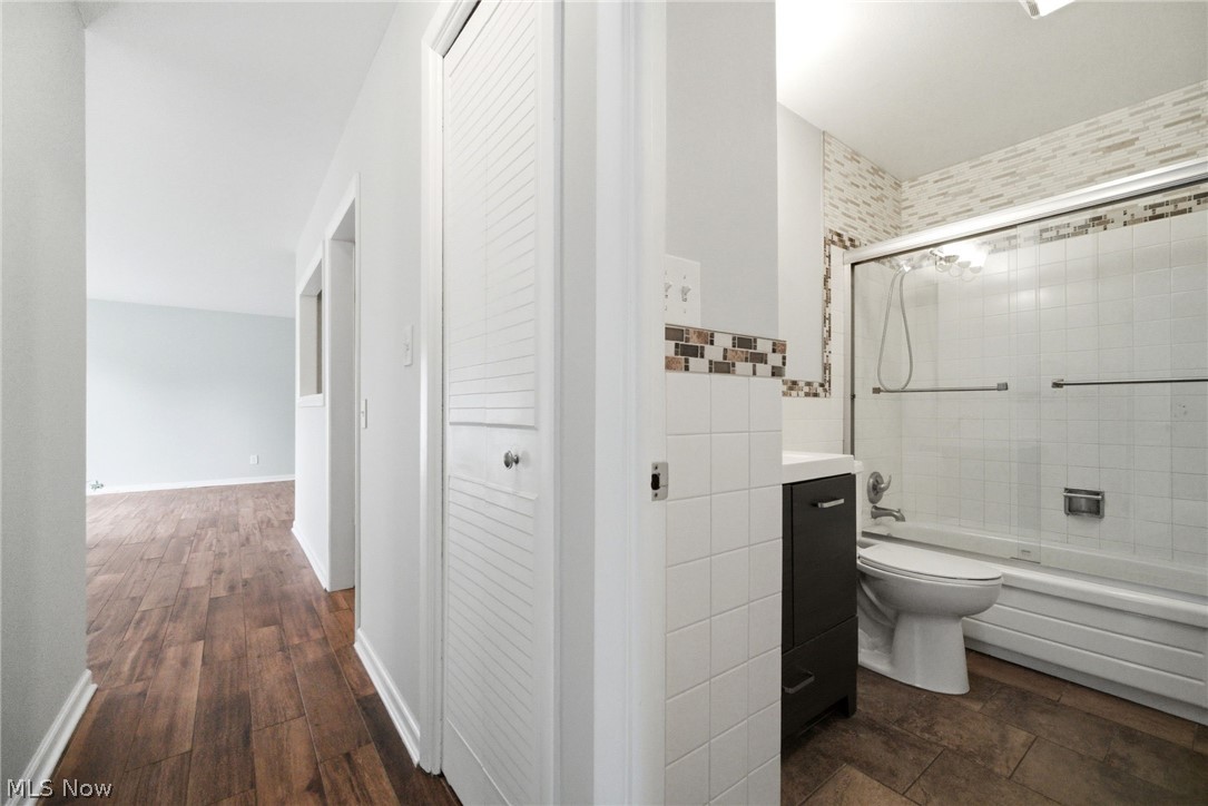 2039 Wooster Road Rocky River OH 44116
