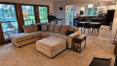 700 Stillwater Drive Deerfield OH 44411