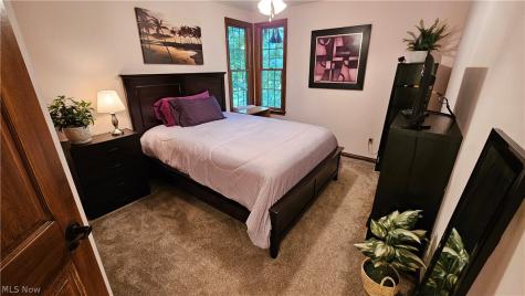 700 Stillwater Drive Deerfield OH 44411
