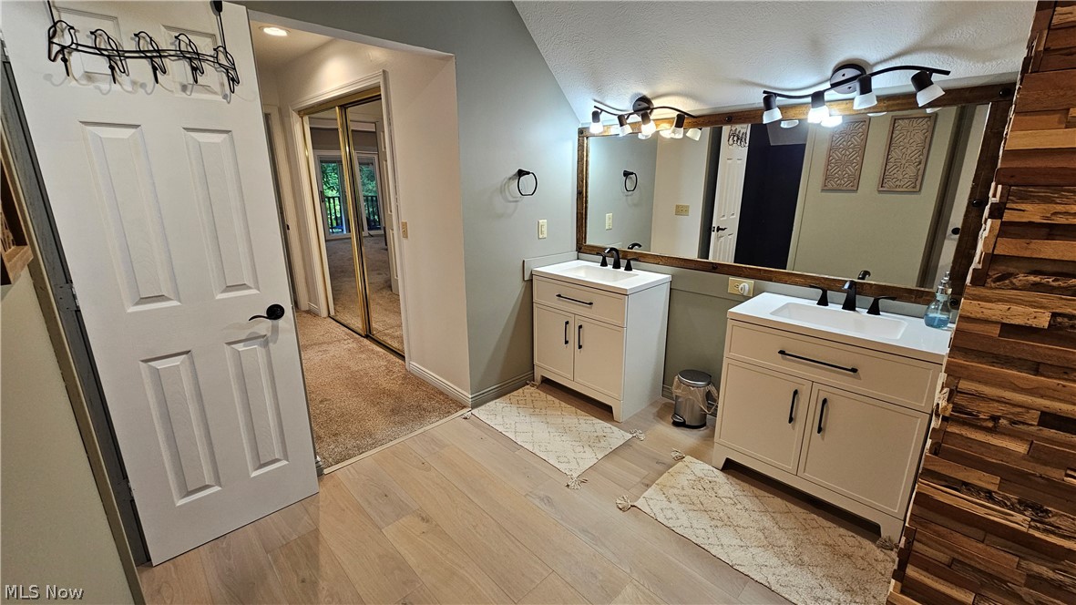 700 Stillwater Drive Deerfield OH 44411