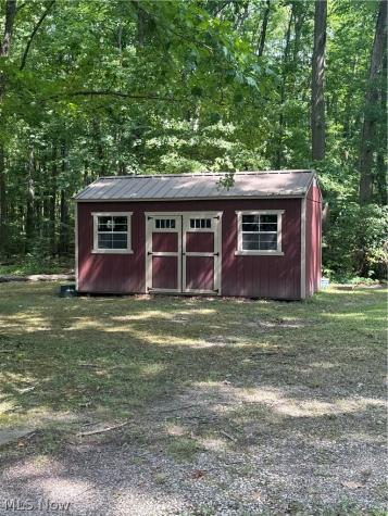 700 Stillwater Drive Deerfield OH 44411