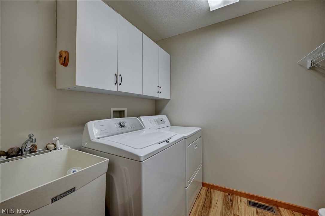 611 Pond View Circle NW Strasburg OH 44680