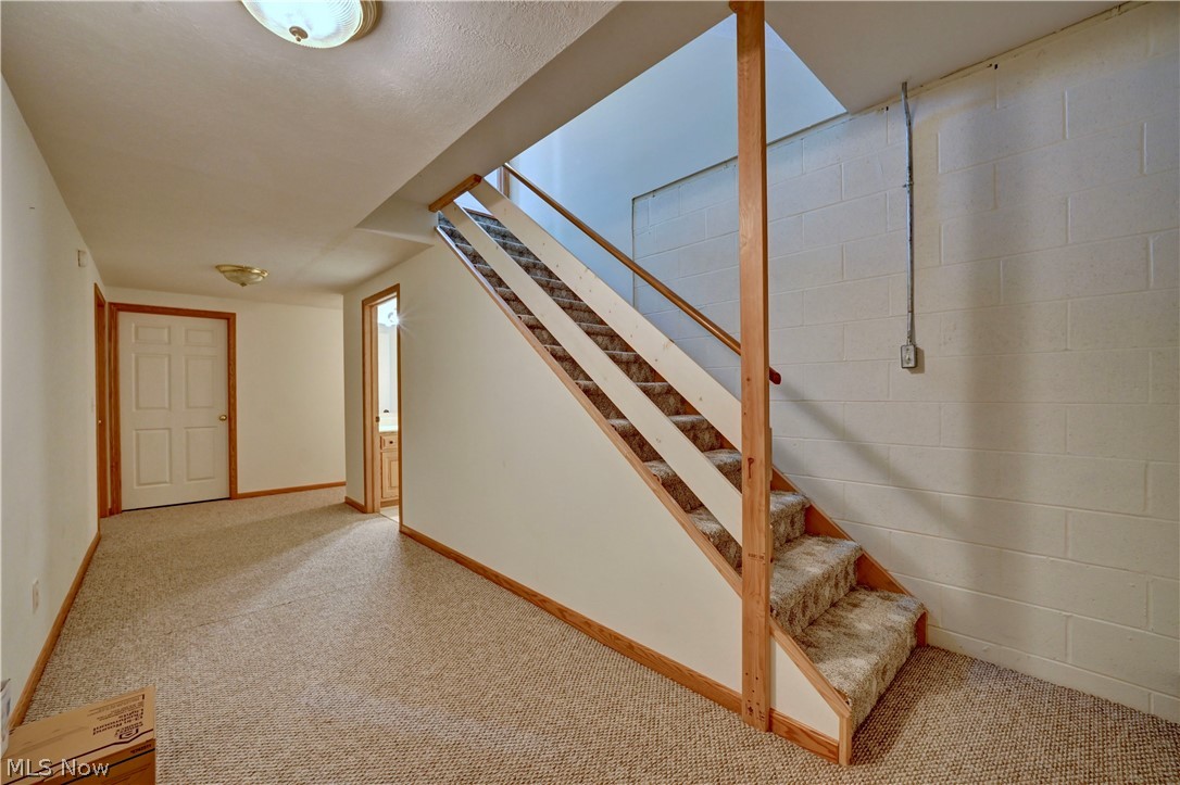 611 Pond View Circle NW Strasburg OH 44680