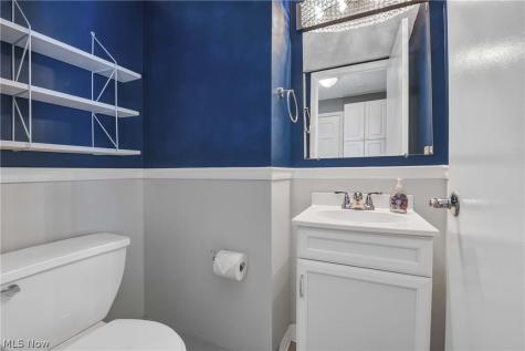 20466 Williamsburg Court Middleburg Heights OH 44130