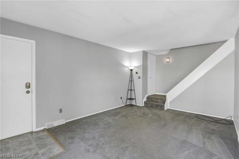20466 Williamsburg Court Middleburg Heights OH 44130