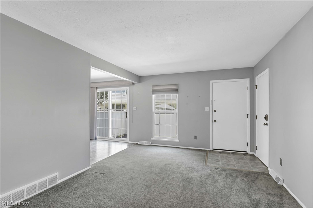 20466 Williamsburg Court Middleburg Heights OH 44130