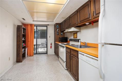 11491 Harbour Light Drive North Royalton OH 44133