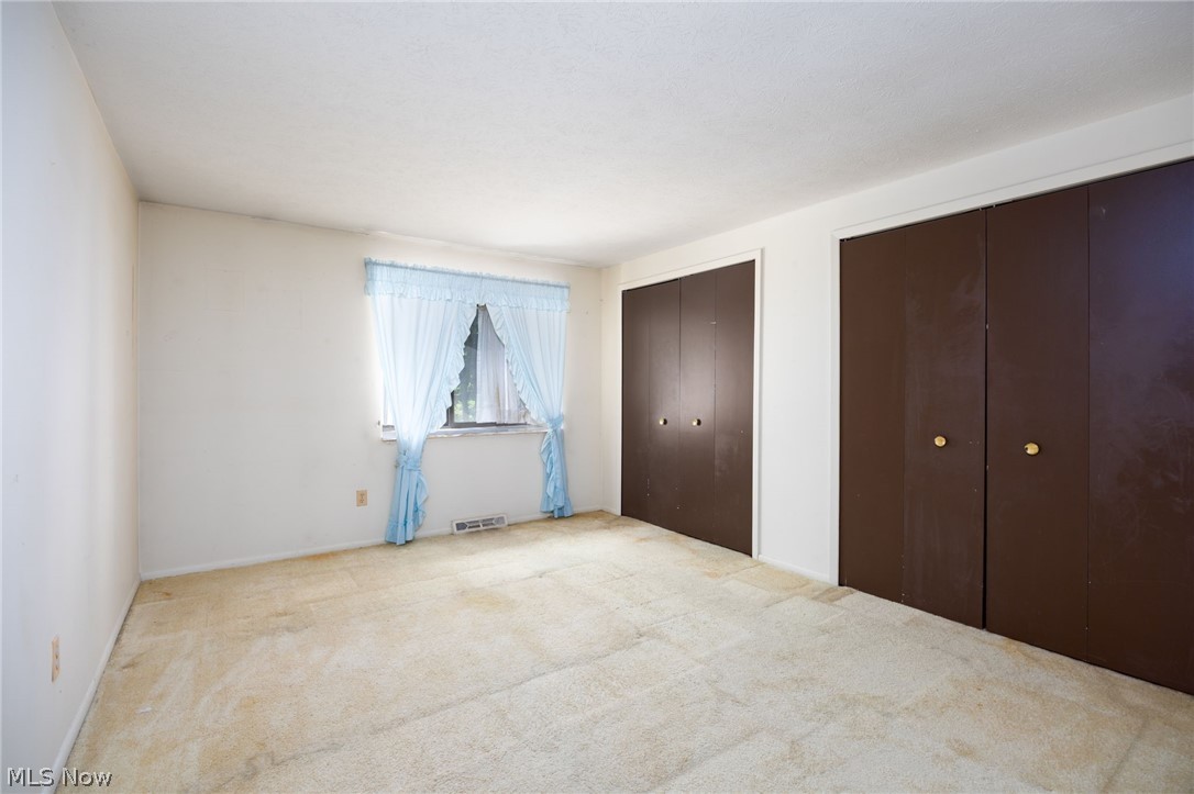 11491 Harbour Light Drive North Royalton OH 44133