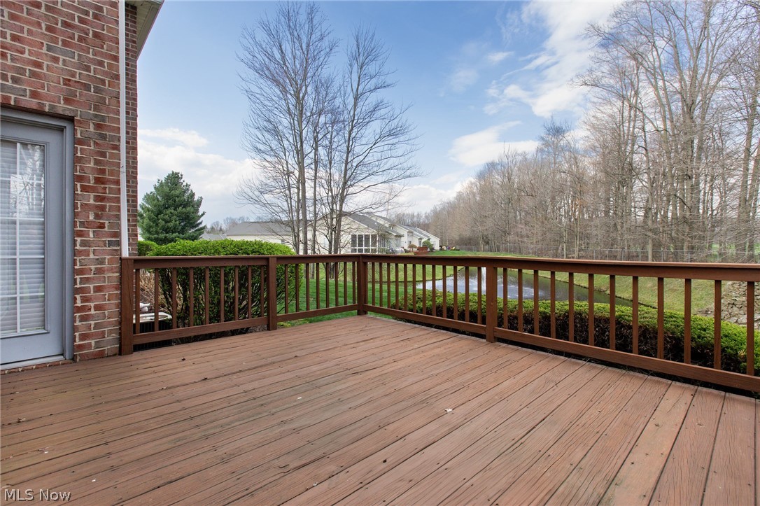 140 Hogan Lane Warren OH 44484