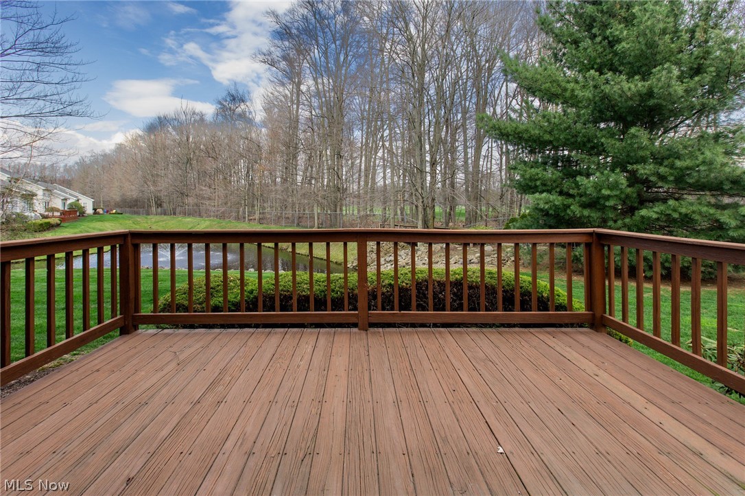 140 Hogan Lane Warren OH 44484