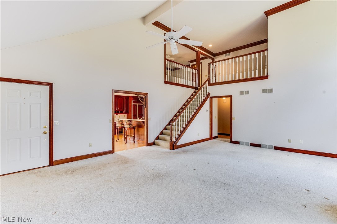 140 Hogan Lane Warren OH 44484