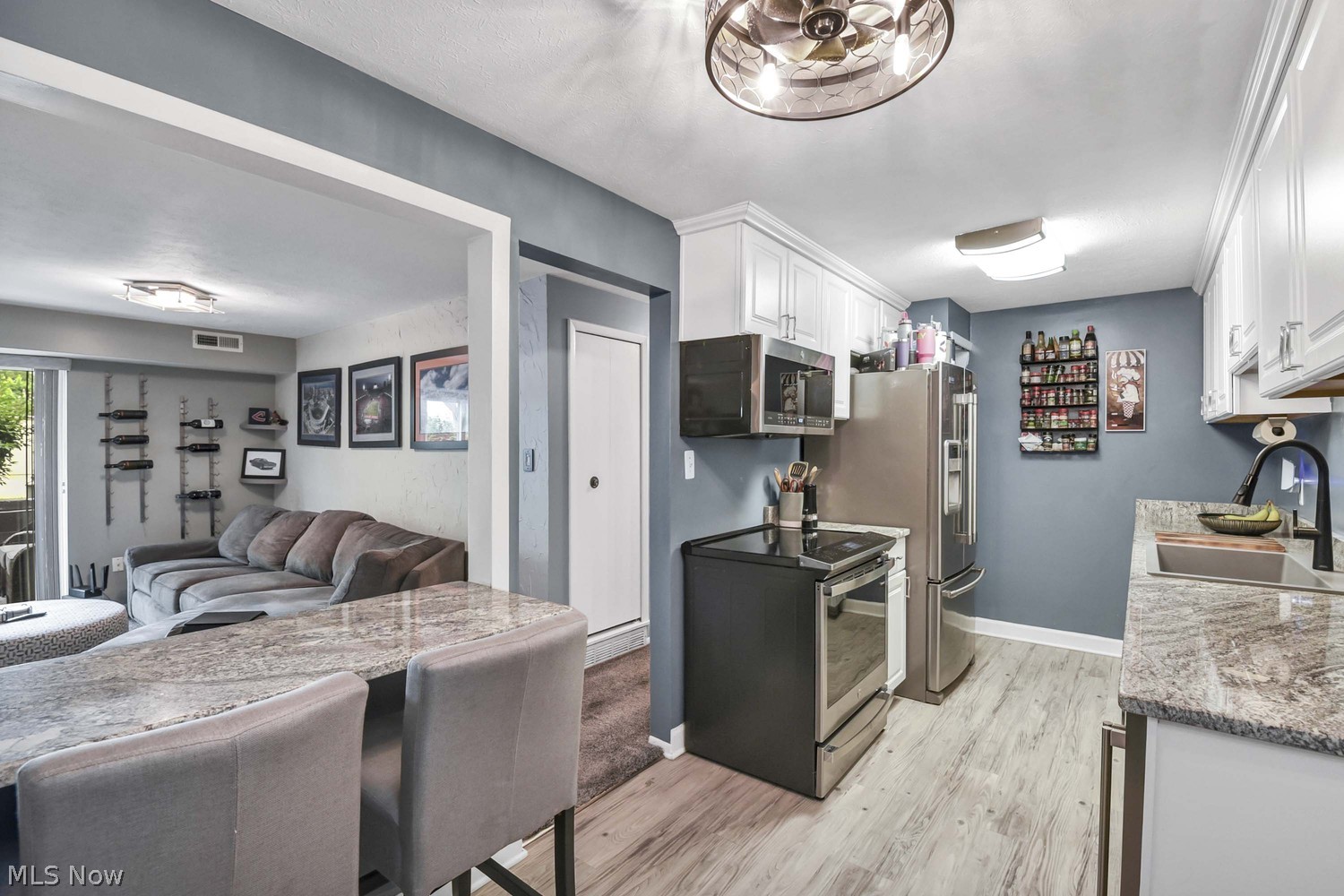 9720 Cove Drive North Royalton OH 44133