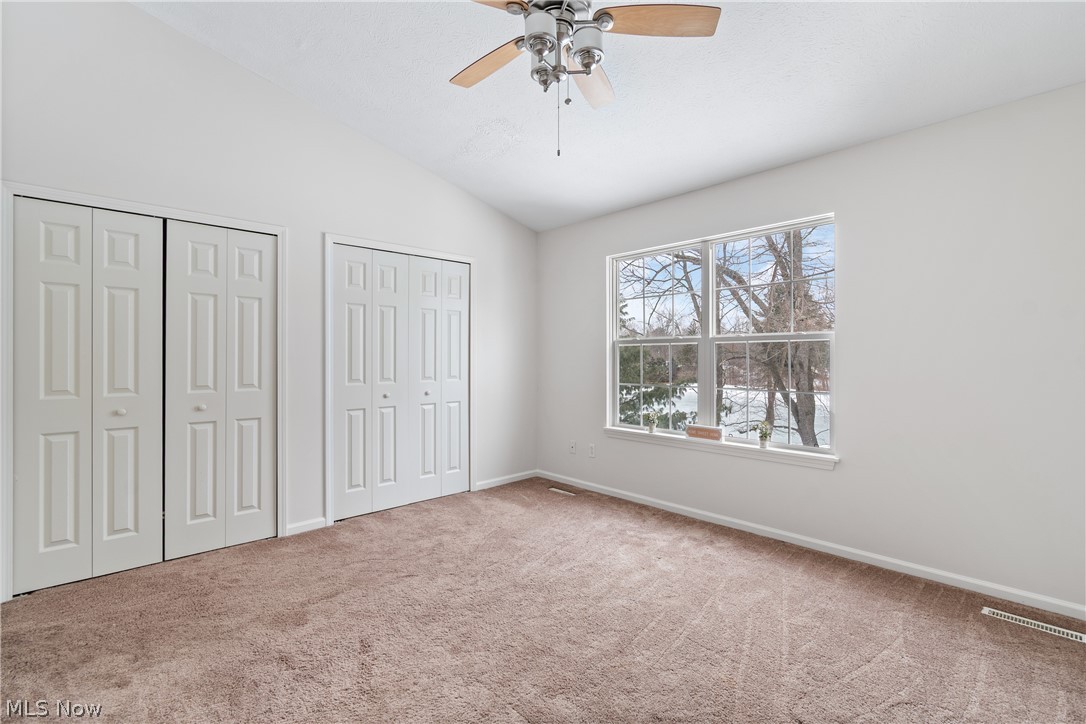 1273 Meadow Run Copley OH 44321