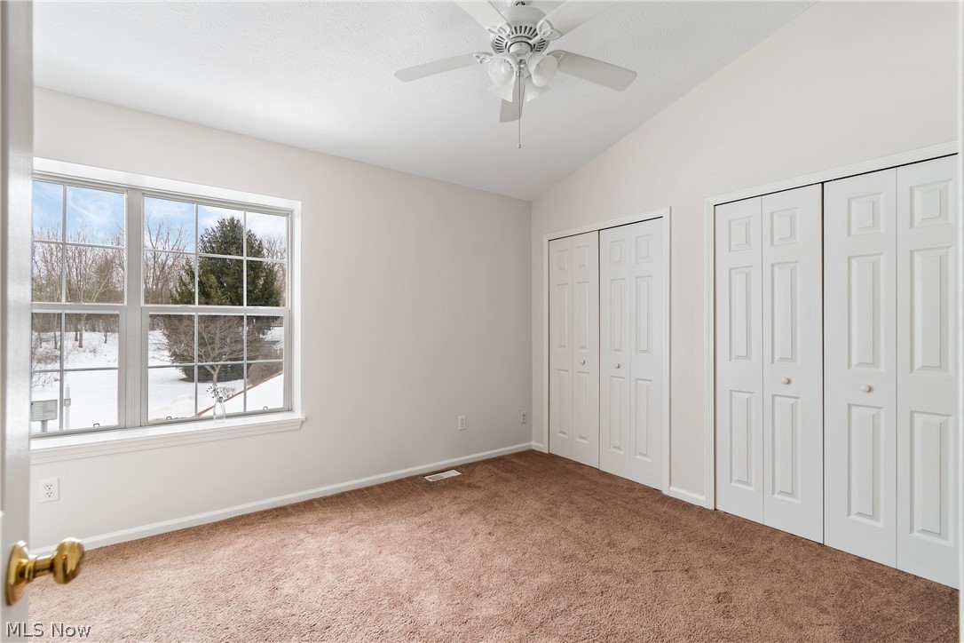 1273 Meadow Run Copley OH 44321