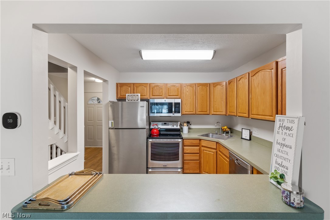 1273 Meadow Run Copley OH 44321