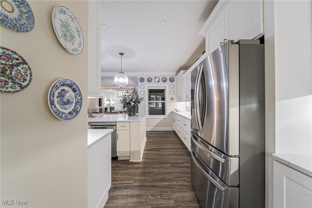 103 Whispering Shores Vermilion OH 44089