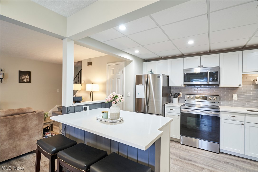 135 Monmouth Court Mentor OH 44060