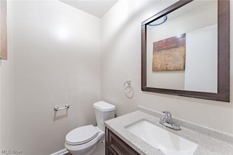 3271 Warrensville Center Road Shaker Heights OH 44122