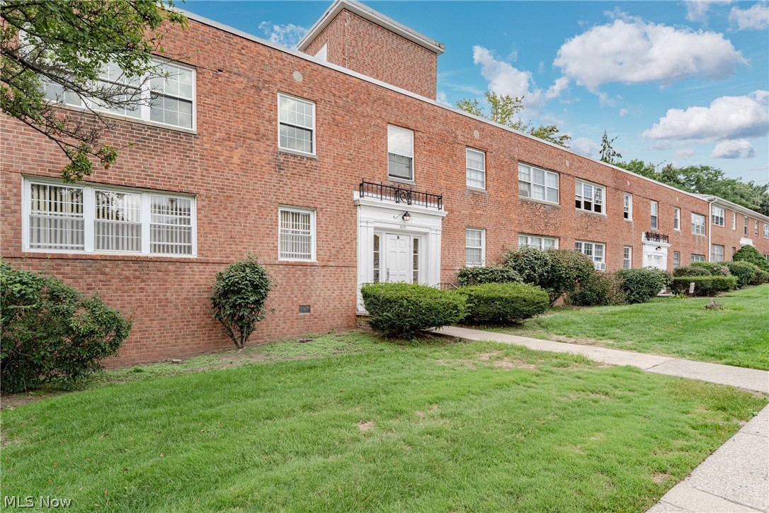 3271 Warrensville Center Road Shaker Heights OH 44122