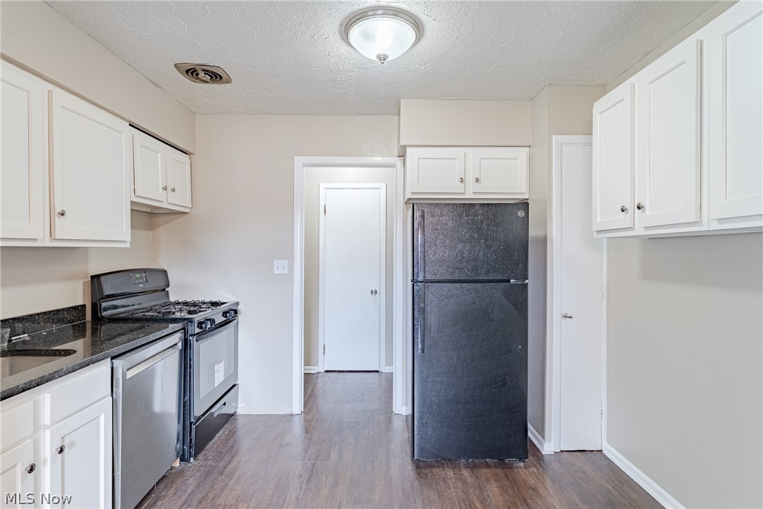3271 Warrensville Center Road Shaker Heights OH 44122