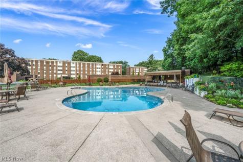 3068 Kent Road Stow OH 44224