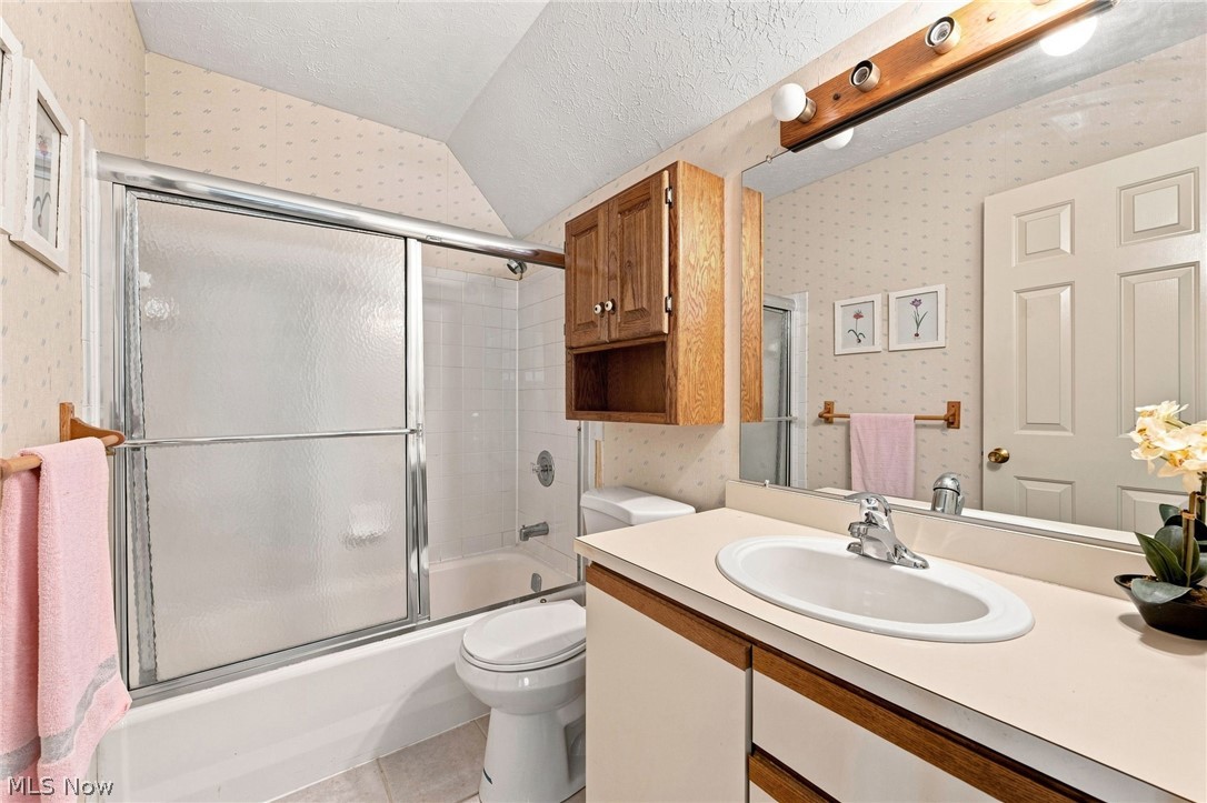 6724 Connecticut Colony Circle Mentor OH 44060