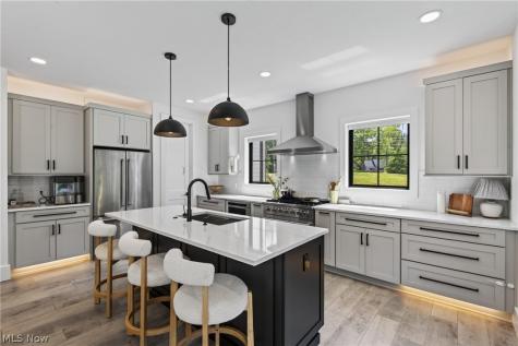4504 Hope Court Westlake OH 44145