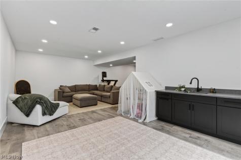4504 Hope Court Westlake OH 44145