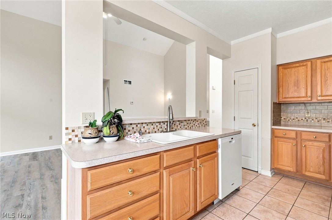 6797 Rolling Meadow Drive Cleveland OH 44134