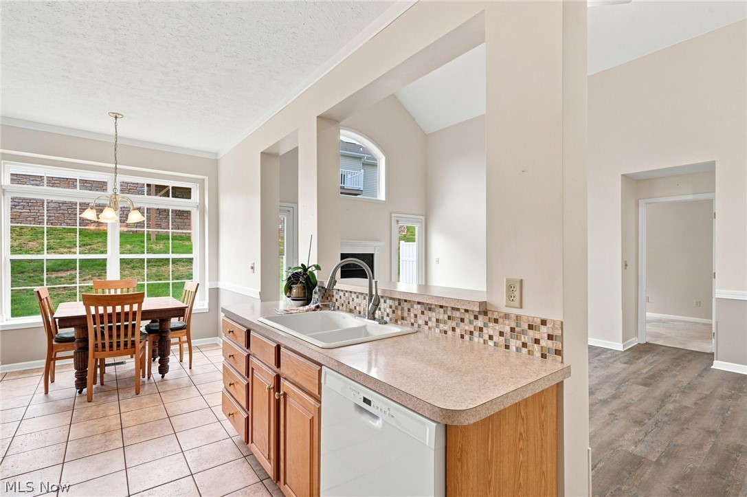 6797 Rolling Meadow Drive Cleveland OH 44134