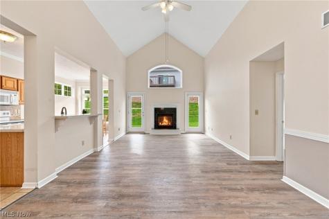 6797 Rolling Meadow Drive Cleveland OH 44134