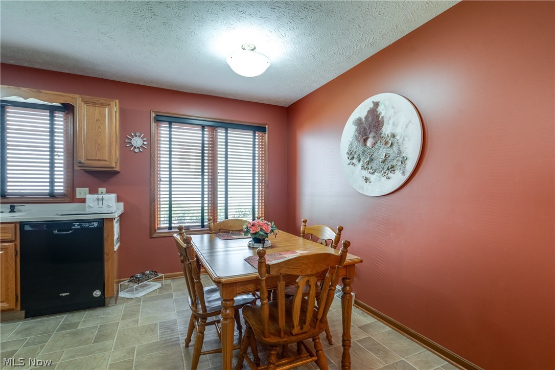 4890 Belden Park Drive NW North Canton OH 44720