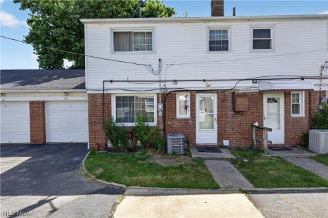 314 E 235th Street Euclid OH 44123