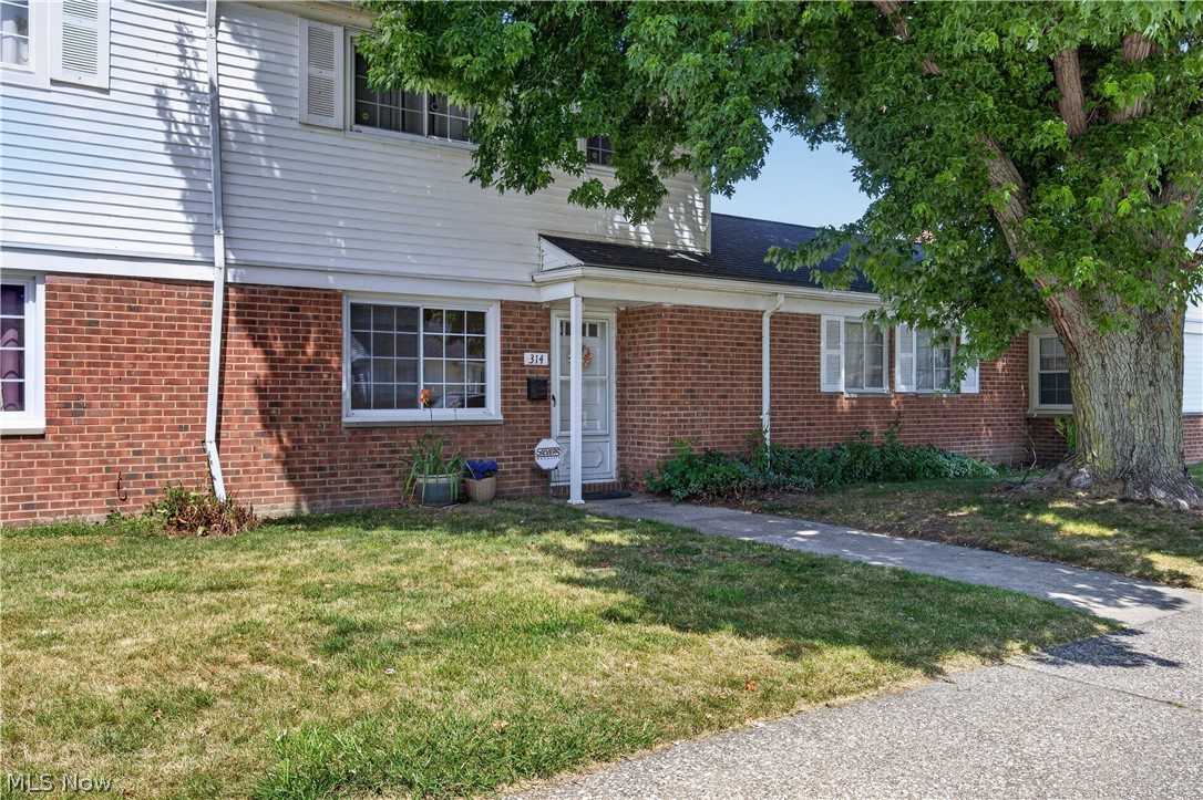 314 E 235th Street Euclid OH 44123