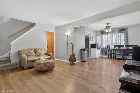 314 E 235th Street Euclid OH 44123
