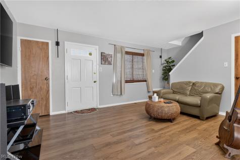 314 E 235th Street Euclid OH 44123