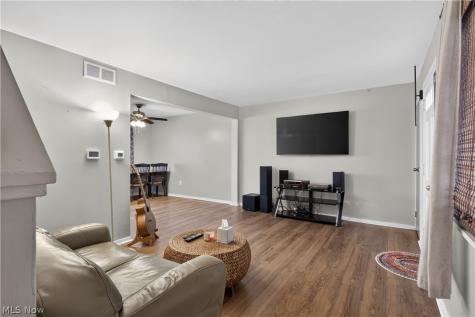 314 E 235th Street Euclid OH 44123