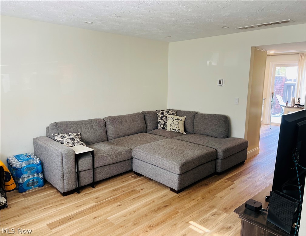 2556 Shakespeare Lane Avon OH 44011