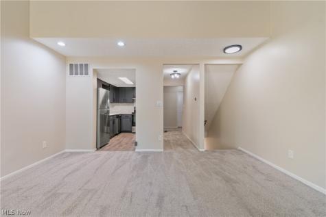 622 James Avenue Cuyahoga Falls OH 44221