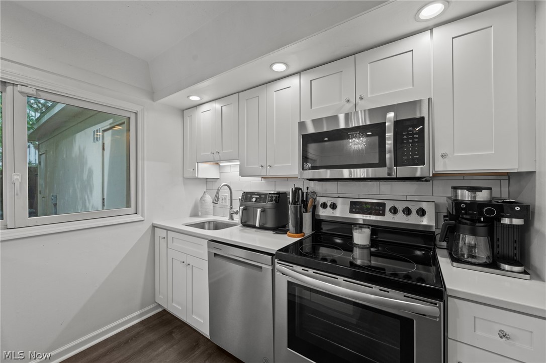 5616 Chelmsford Drive Lyndhurst OH 44124
