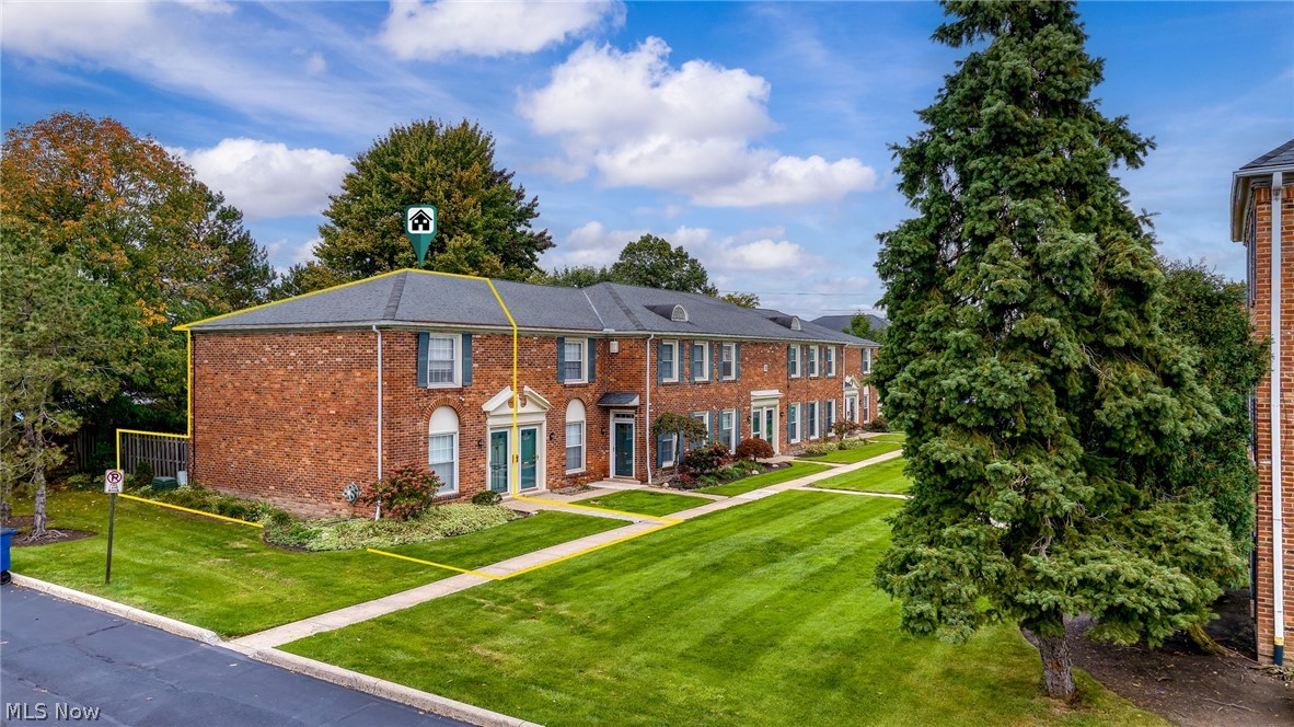 5616 Chelmsford Drive Lyndhurst OH 44124