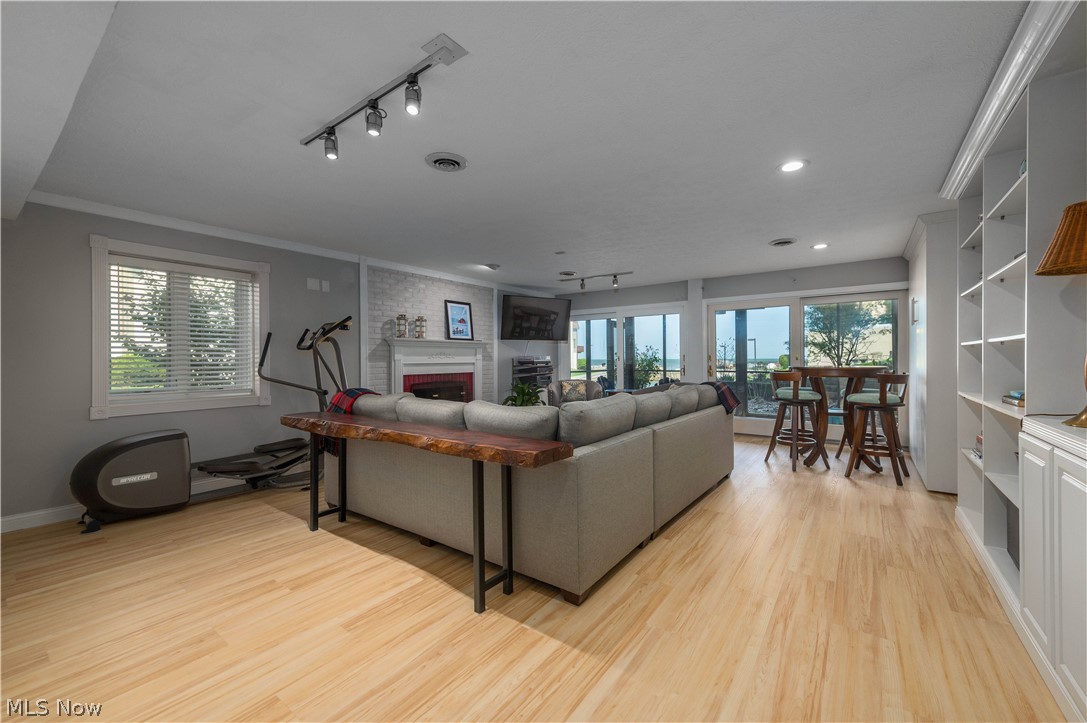 4607 Compass Rose Vermilion OH 44089