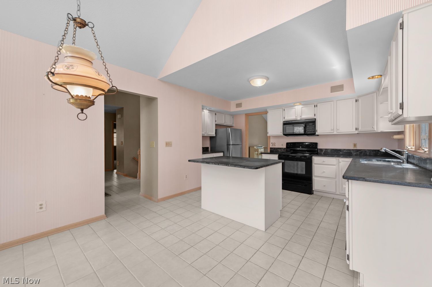 2039 Waters Edge Drive Westlake OH 44145
