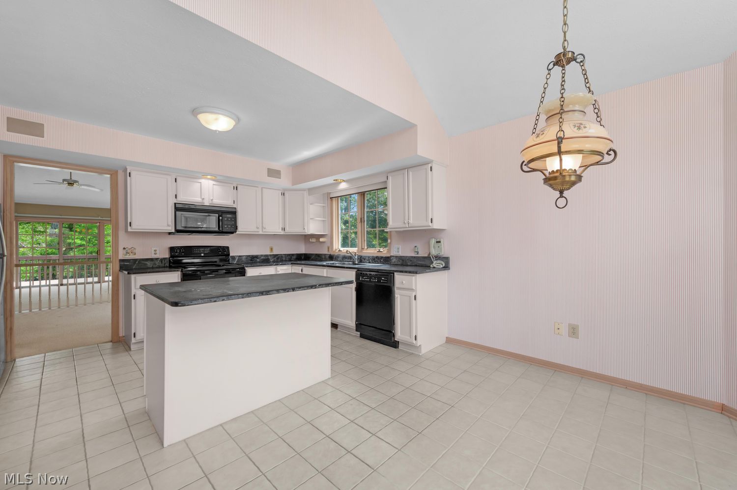 2039 Waters Edge Drive Westlake OH 44145