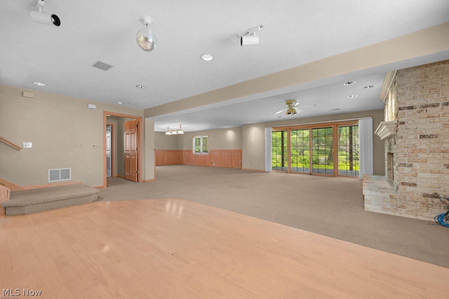 2039 Waters Edge Drive Westlake OH 44145