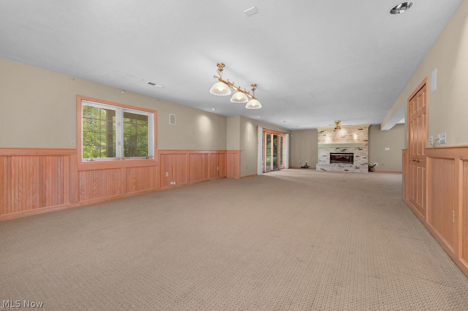 2039 Waters Edge Drive Westlake OH 44145