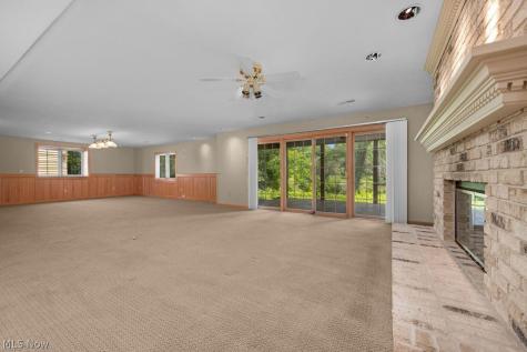 2039 Waters Edge Drive Westlake OH 44145