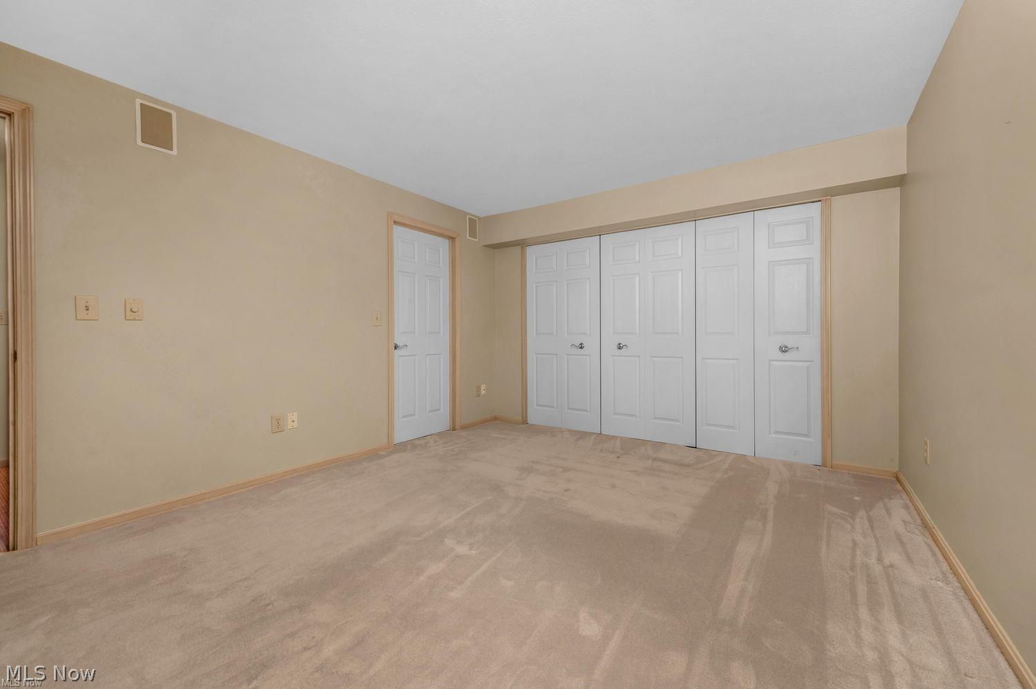 2039 Waters Edge Drive Westlake OH 44145