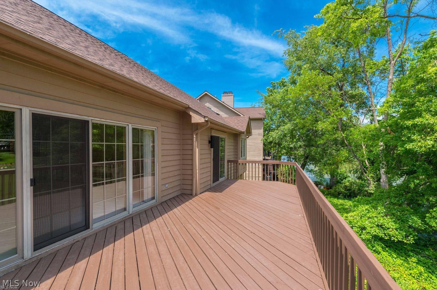 2039 Waters Edge Drive Westlake OH 44145