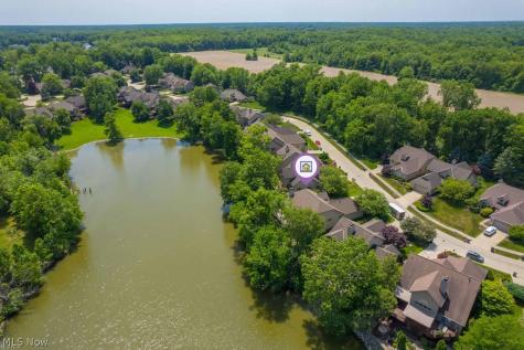 2039 Waters Edge Drive Westlake OH 44145
